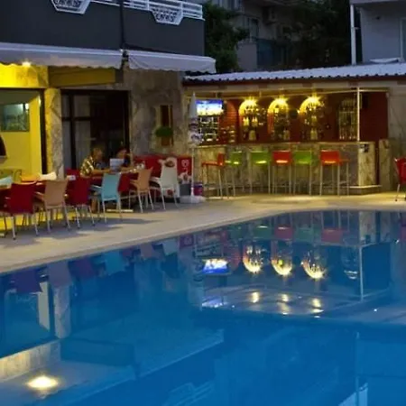 Soykan Otel 3*